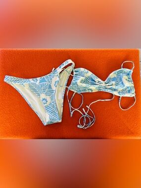 Triangl Blue Floral Bikini Set